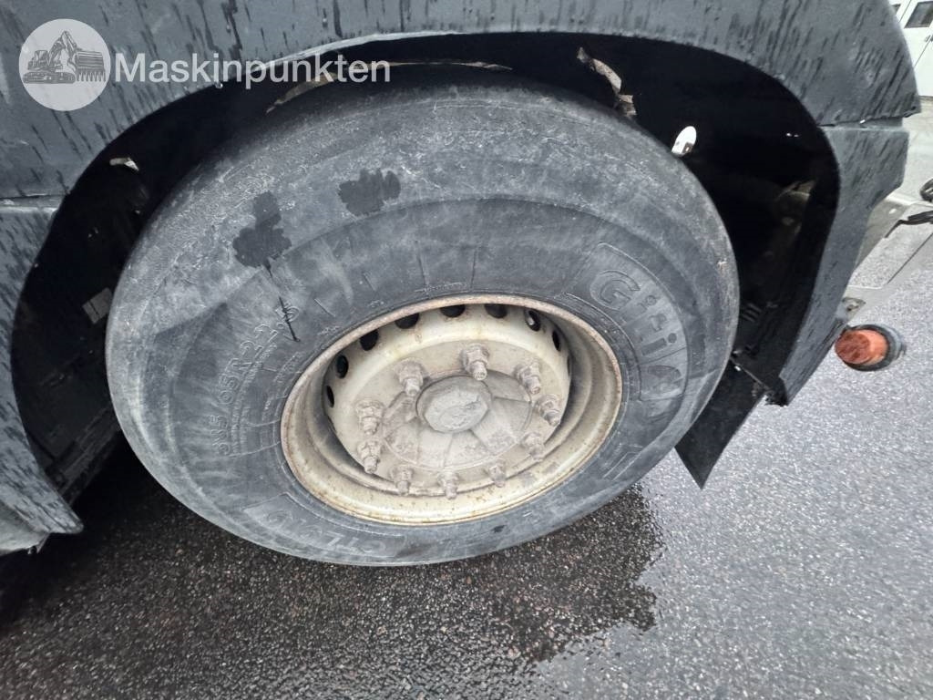 Camion ampliroll Volvo FH 8*4 Tridem lastväxlare