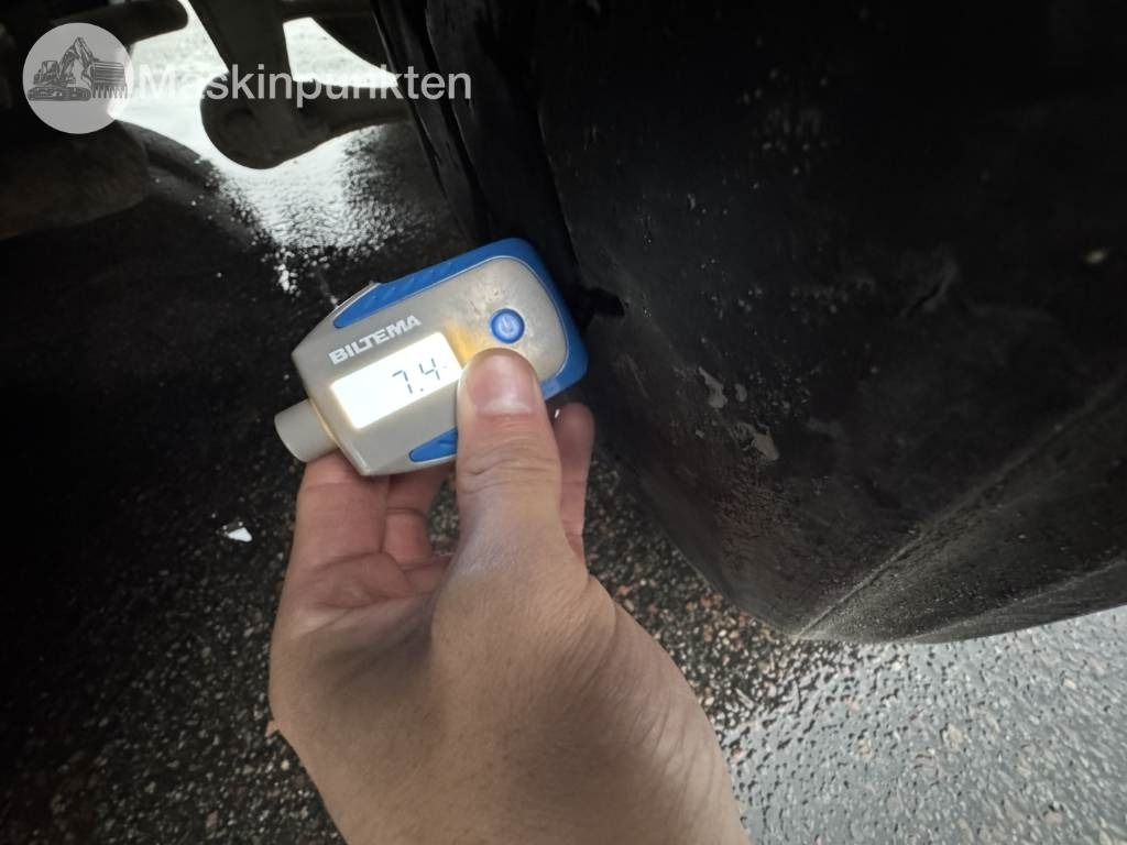 Camion ampliroll Volvo FH 8*4 Tridem lastväxlare