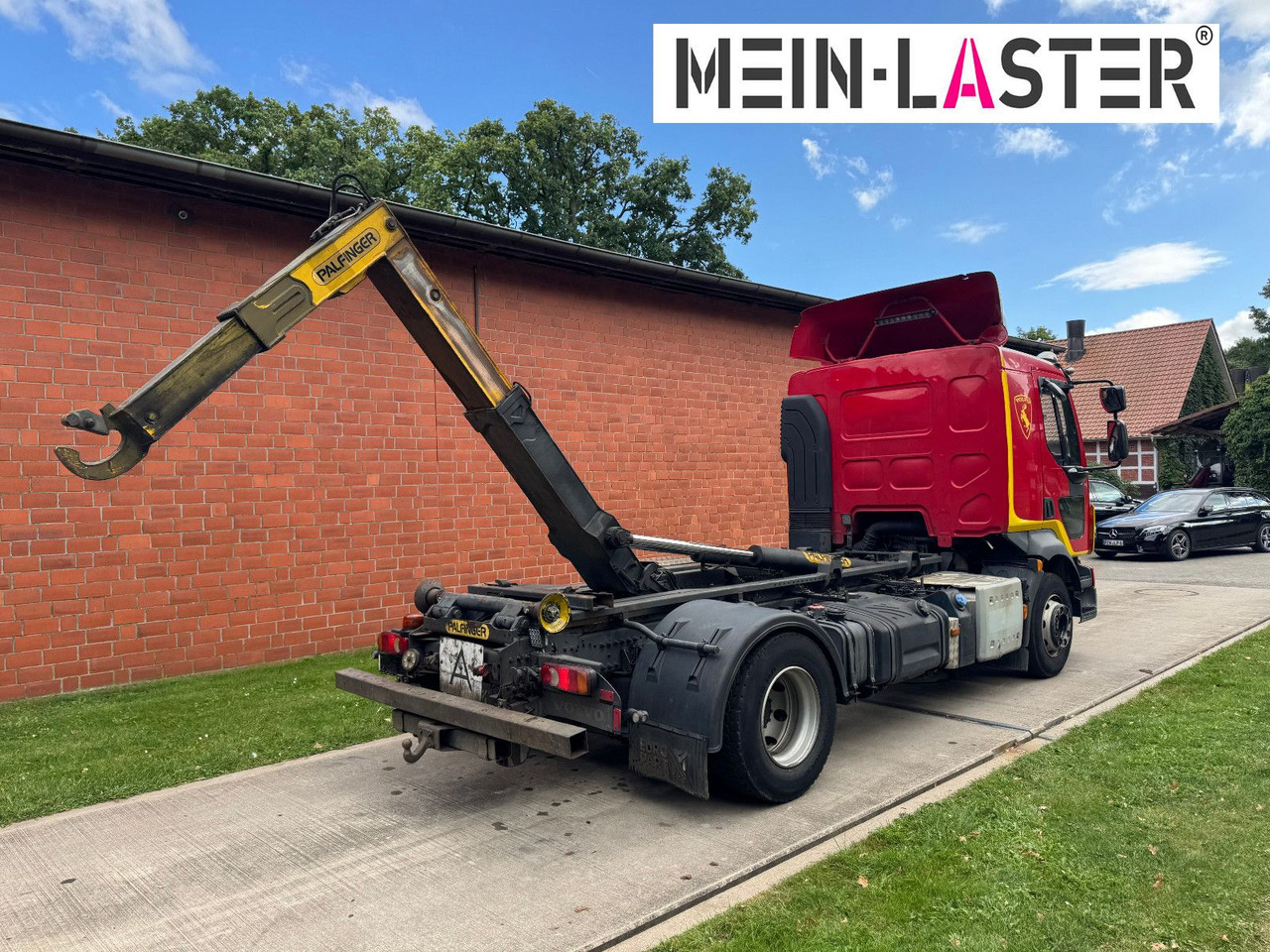 Camion ampliroll Volvo FL 250 Palfinger T10Duo City + StandardContainer