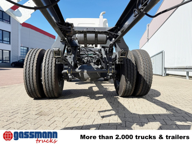 Camion ampliroll Volvo FL 280 4x4