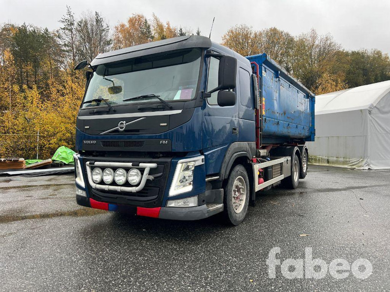 Camion ampliroll Volvo FM