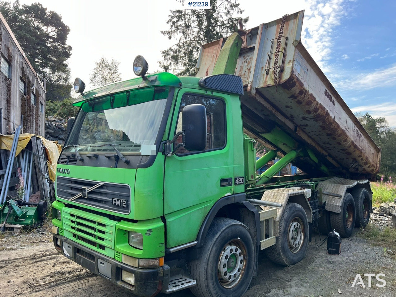 Camion ampliroll Volvo FM12
