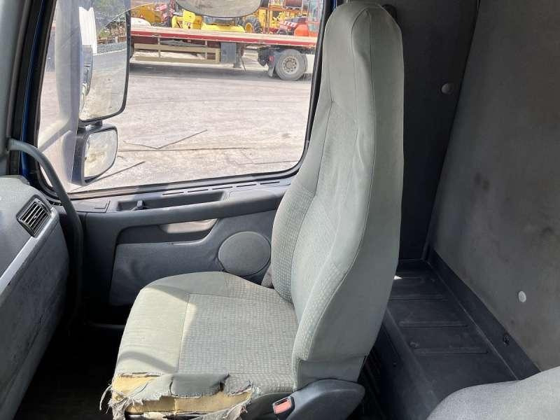 Camion ampliroll Volvo FM12 - 340