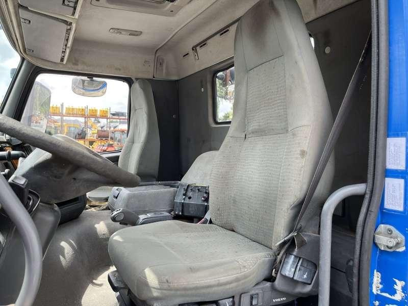 Camion ampliroll Volvo FM12 - 340