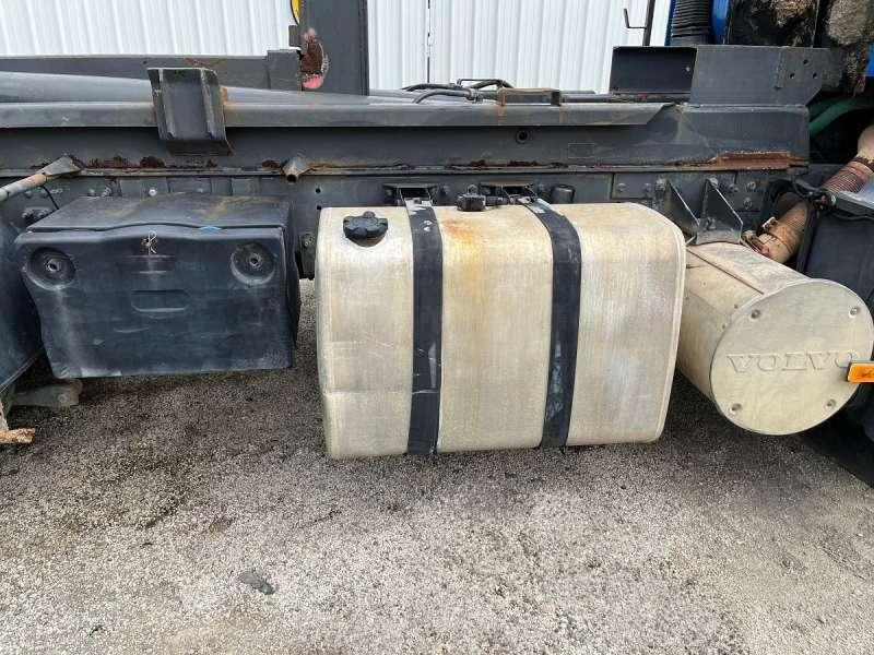 Camion ampliroll Volvo FM12 - 340