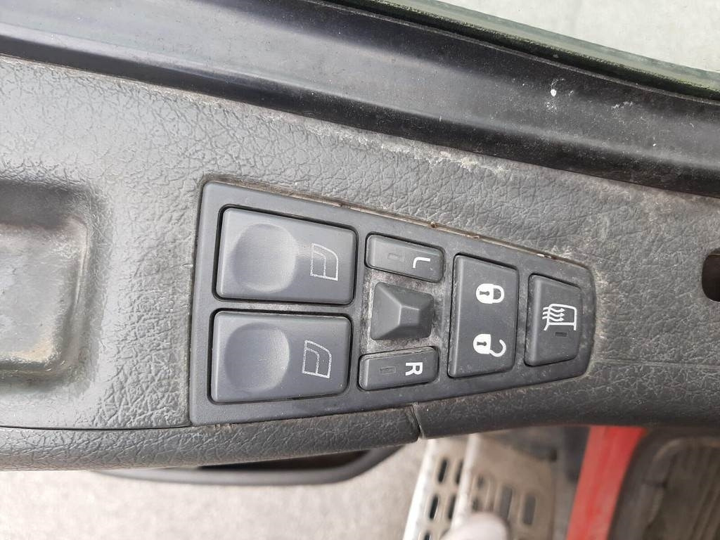 Camion ampliroll Volvo FM12 460 6X2 JOAB 338kW