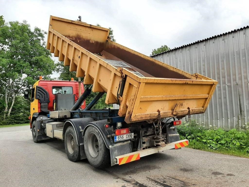 Camion ampliroll Volvo FM12 460 6X2 JOAB 338kW