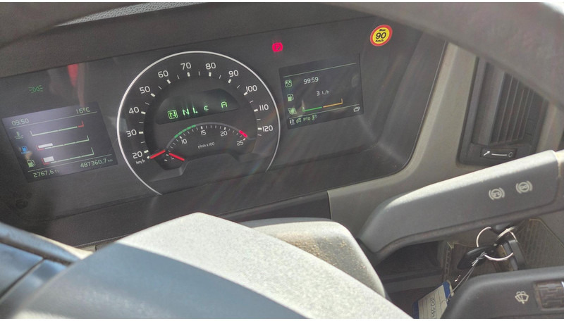 Camion ampliroll Volvo FM460 6X2*4