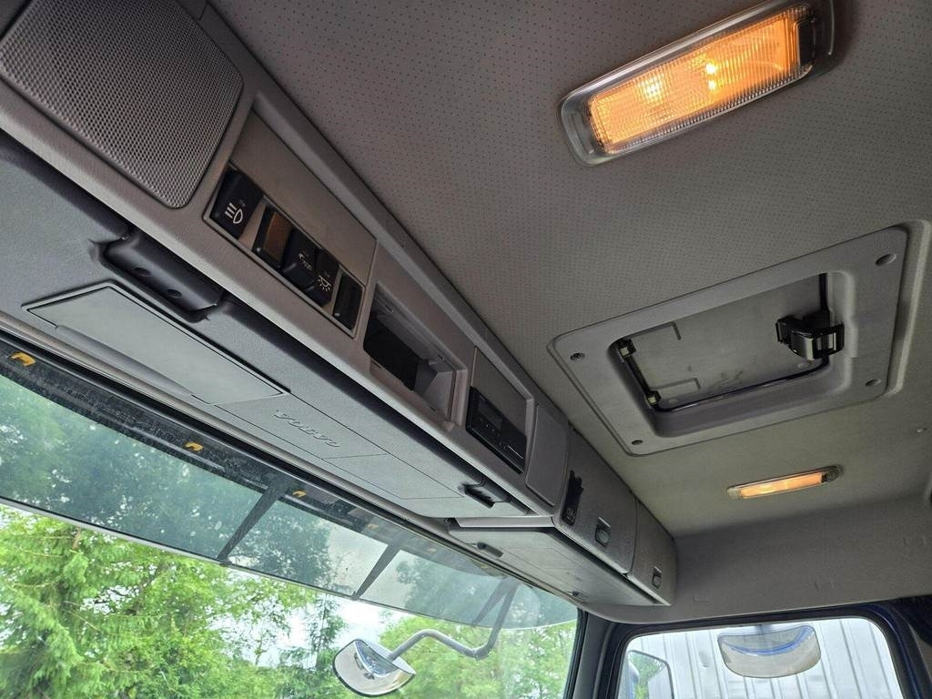 Camion ampliroll Volvo FMX460 4X4-2 MULTILIFT