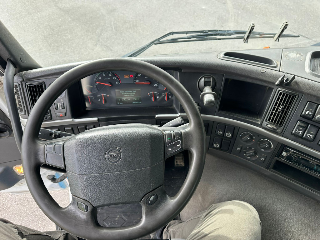 Camion ampliroll Volvo FMX 420 8x4  Seilgerät