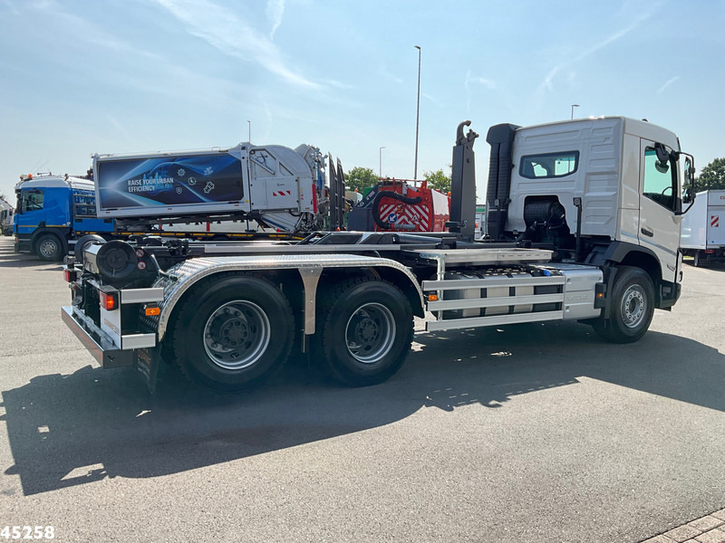 Camion ampliroll Volvo FMX 430 6x4 VDL 21 Ton haakarmsysteem