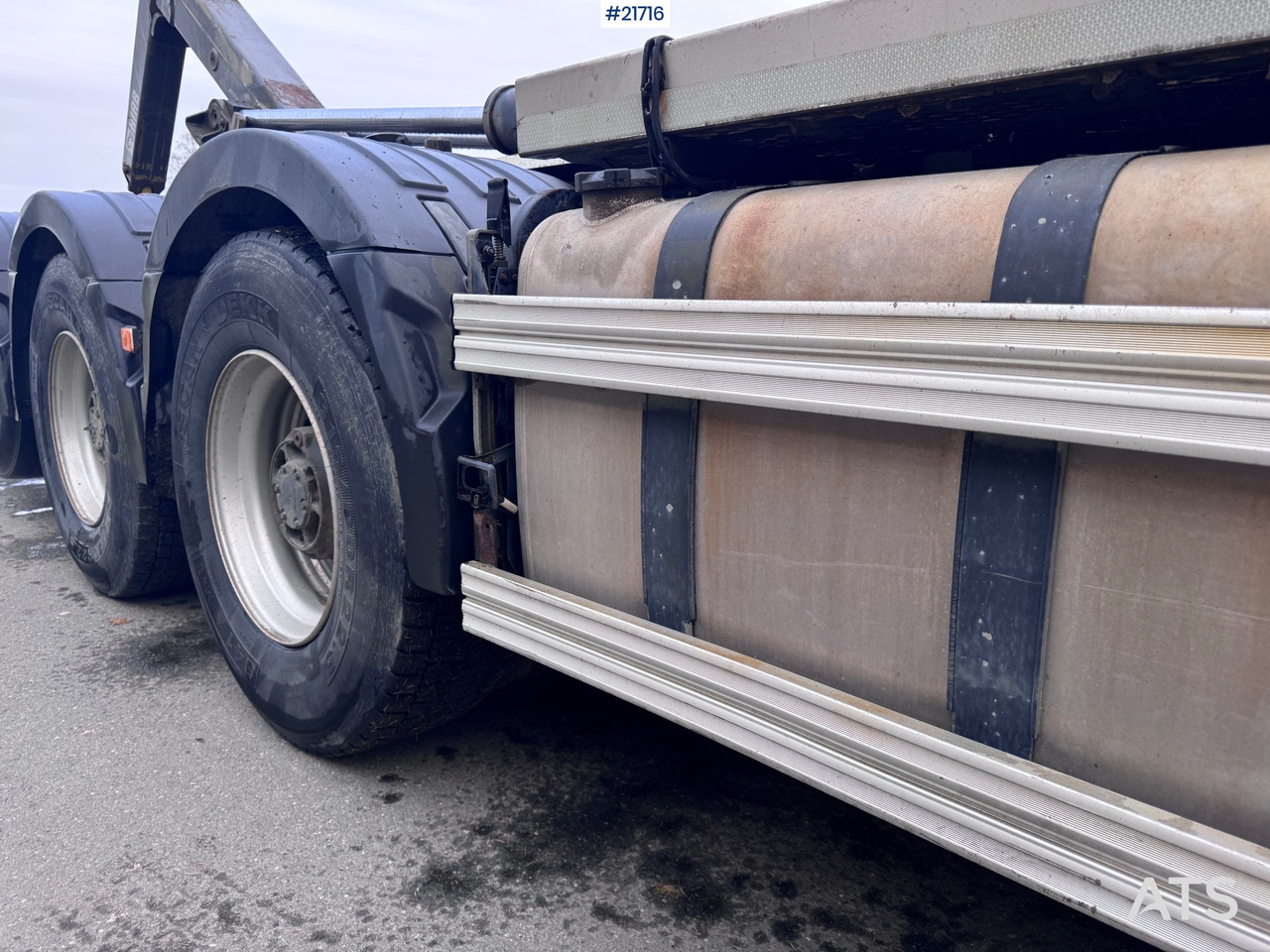 Camion ampliroll Volvo FMX 540 Krokbil - HIAB 24T Krok - Tridem