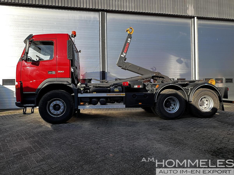 Camion ampliroll Volvo FM 330 6X4, Multilift