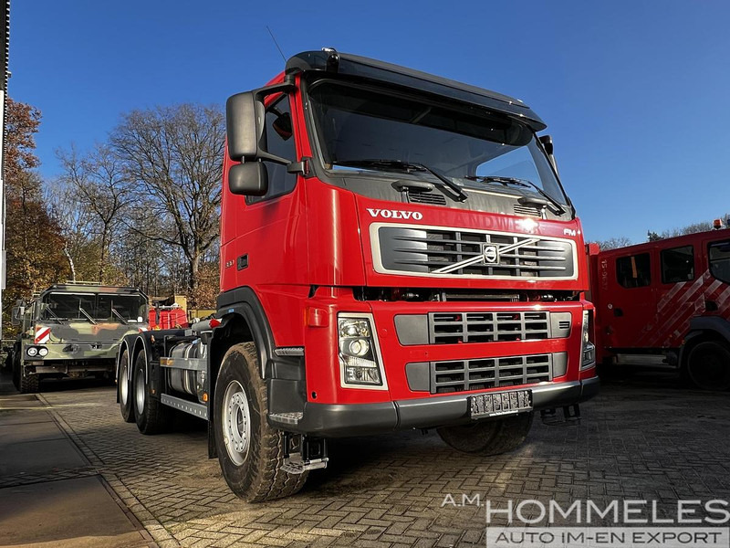 Camion ampliroll Volvo FM 330 6X4, Multilift