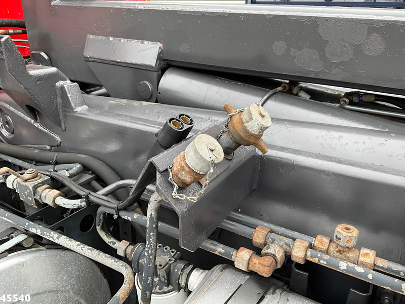 Camion ampliroll Volvo FM 340 6x4 Fassi 19 Tonmeter laadkraan