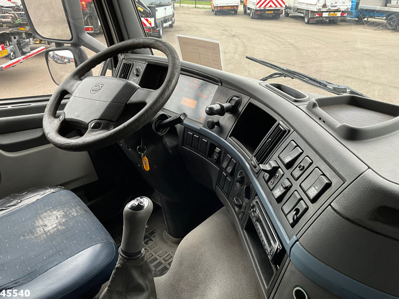 Camion ampliroll Volvo FM 340 6x4 Fassi 19 Tonmeter laadkraan