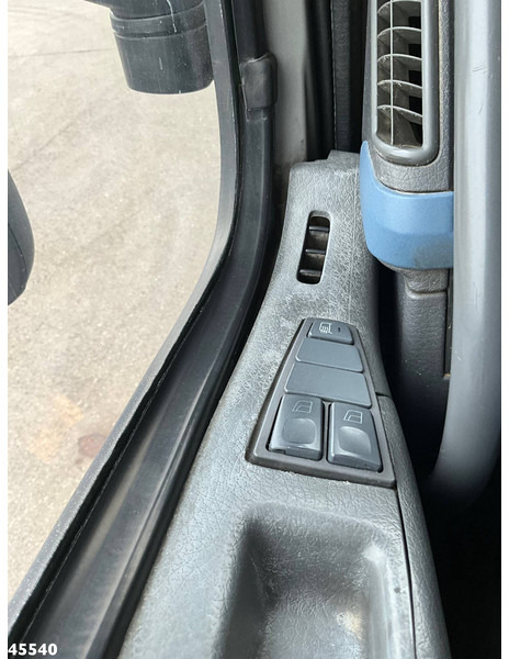 Camion ampliroll Volvo FM 340 6x4 Fassi 19 Tonmeter laadkraan