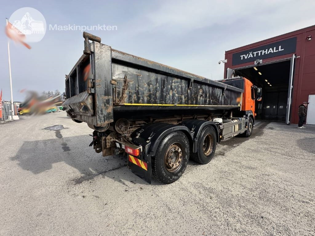 Camion ampliroll Volvo FM 380