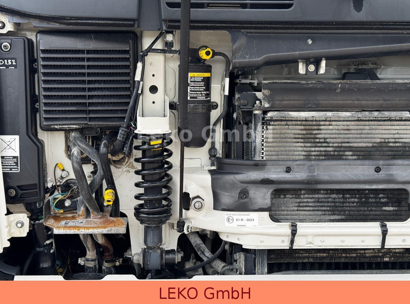 Camion ampliroll Volvo FM 400