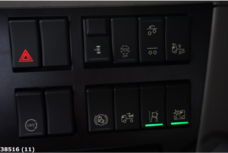 Camion ampliroll Volvo FM 410 HMF 21 Tonmeter laadkraan