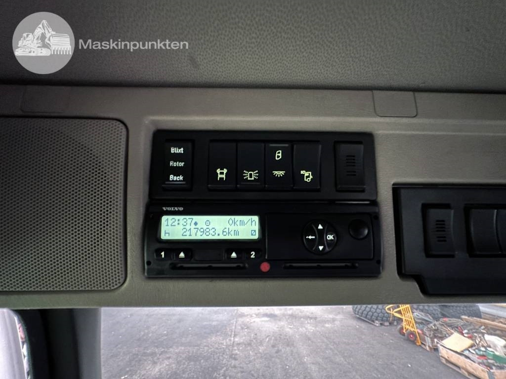 Camion ampliroll Volvo FM 420