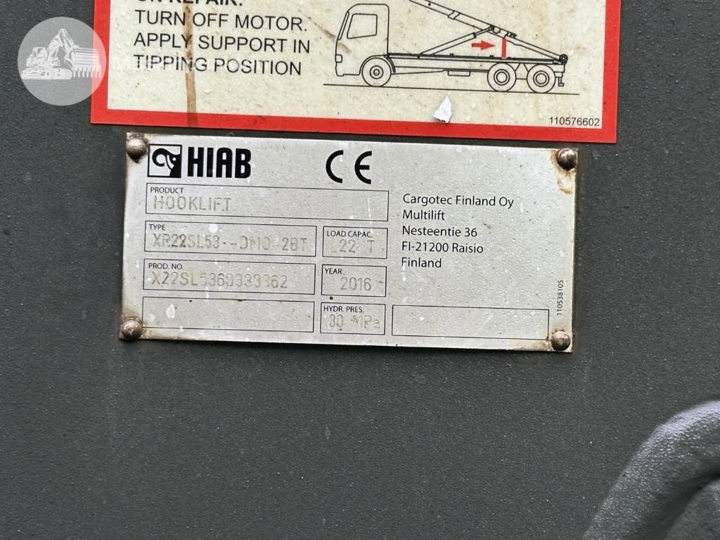 Camion ampliroll Volvo FM 420