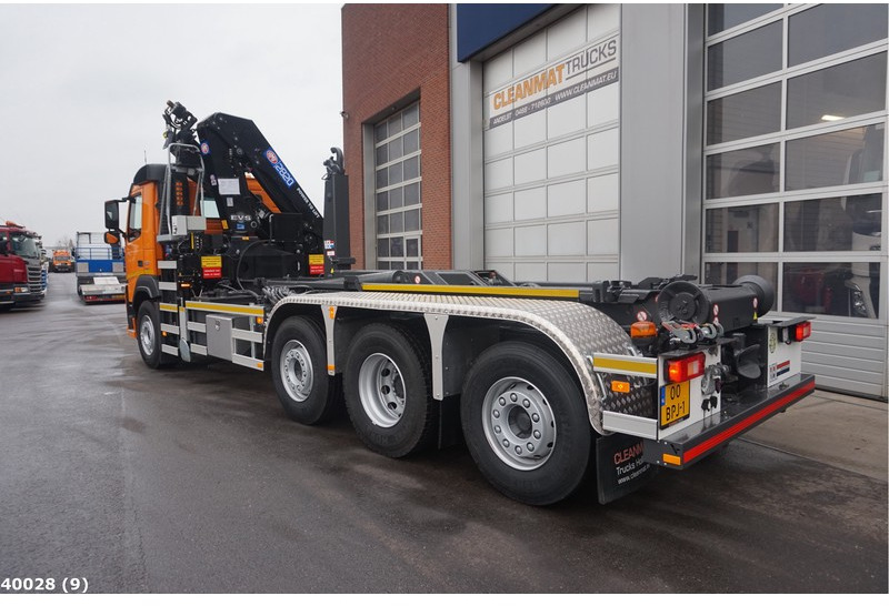 Camion ampliroll Volvo FM 420 8x2 HMF 28 ton/meter laadkraan
