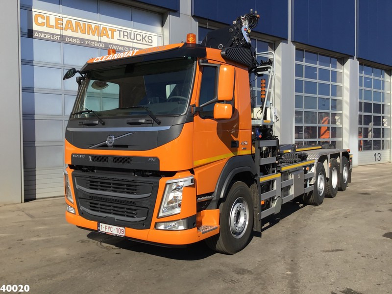 Camion ampliroll Volvo FM 420 8x2 HMF 28 ton/meter laadkraan Welvaarts weighing system