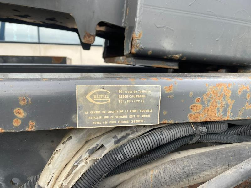 Camion ampliroll Volvo FM 440