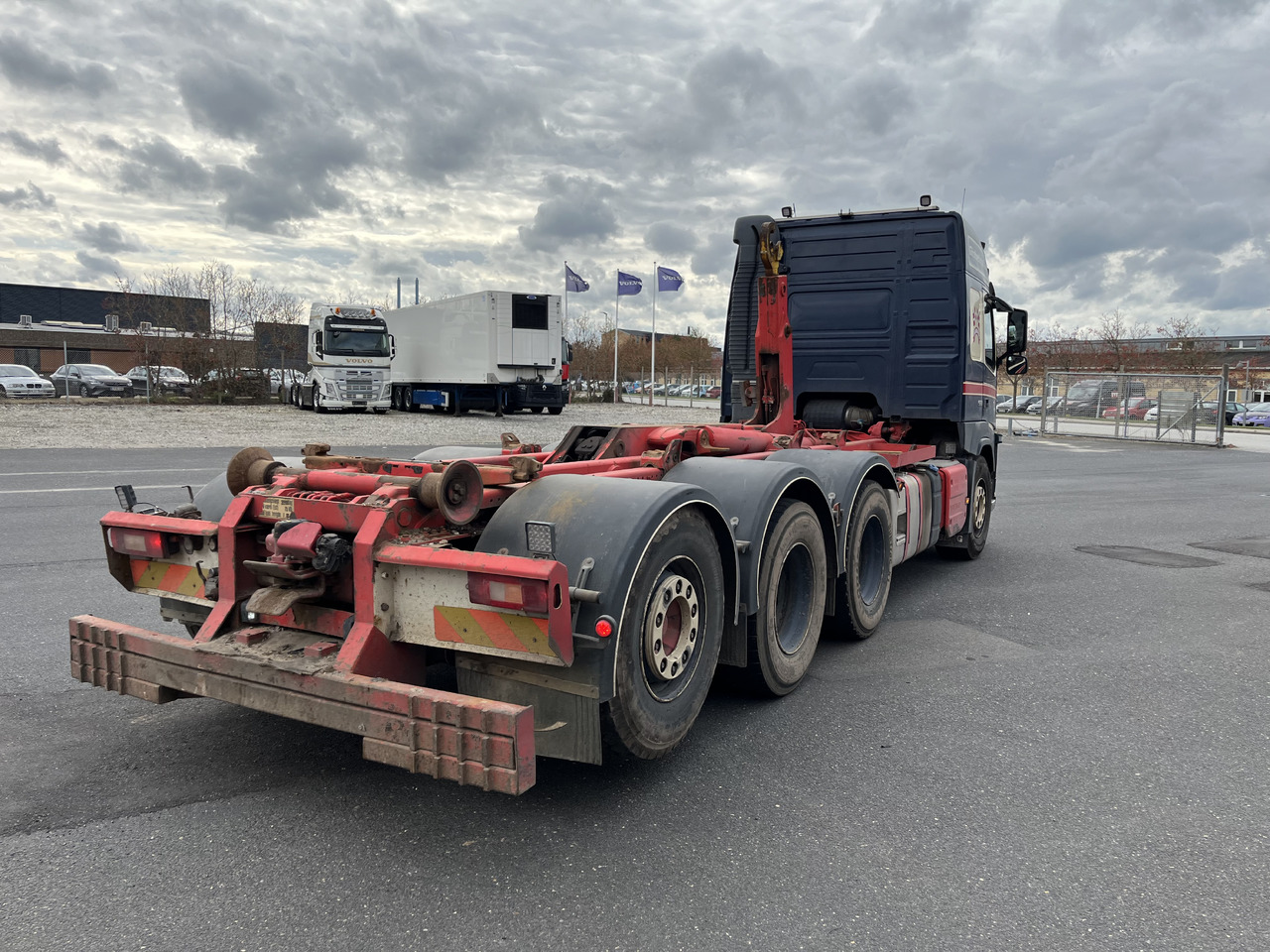 Camion ampliroll Volvo FM 500 8x4