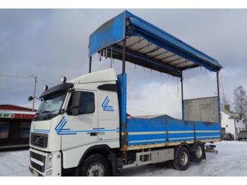 Camion bâche Volvo FH13