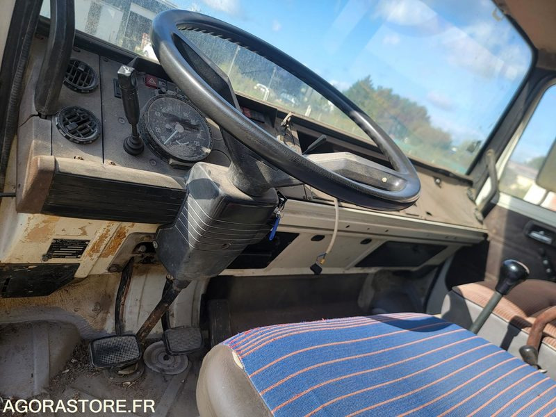 Camion benne CAMION-BENNE-RENAULT-JK75-1986/181289 KM