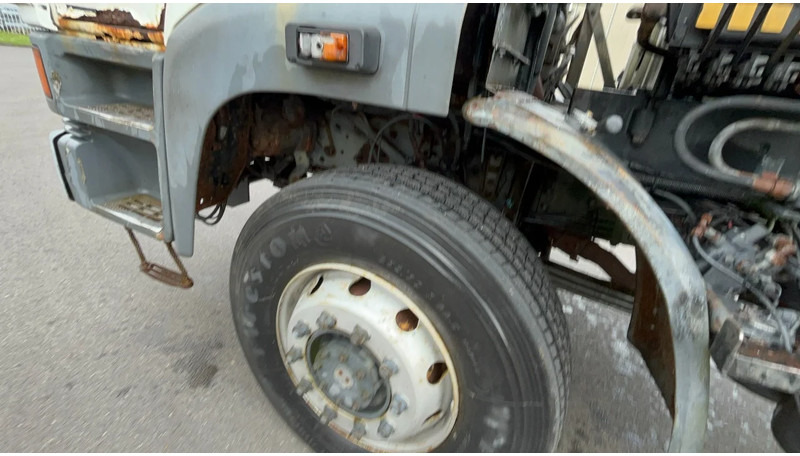 Camion benne DAF 1900 FA 1900 4x4