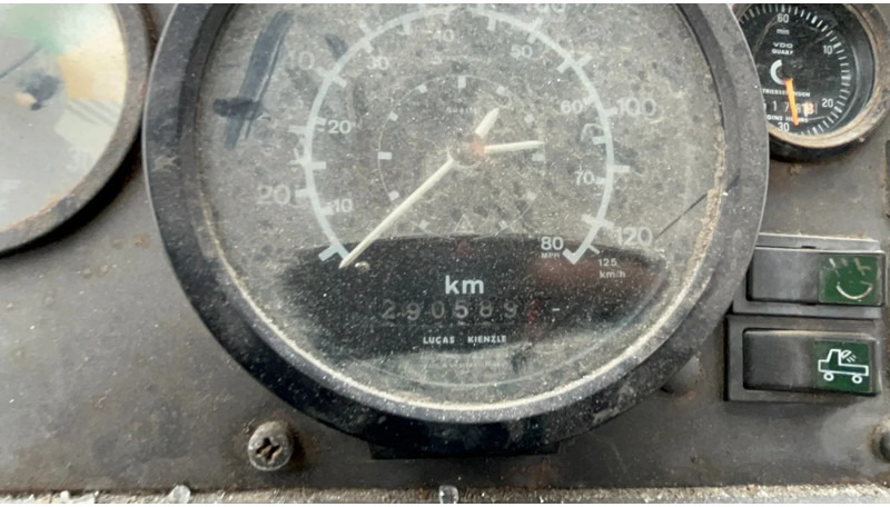 Camion benne DAF 1900 FA 1900 4x4