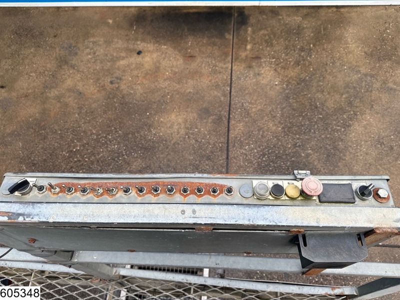 Camion benne DAF CF 380 6x2, Manual, Tipper, Spreader