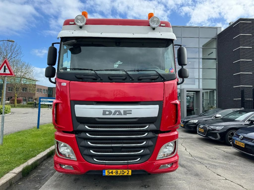 Camion benne DAF XF 460 6X2 EURO 6 + TIPPER