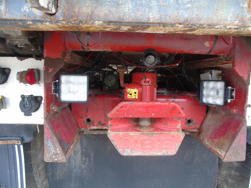 Camion benne Ginaf X 4446 TS + 8x8 + euro 5