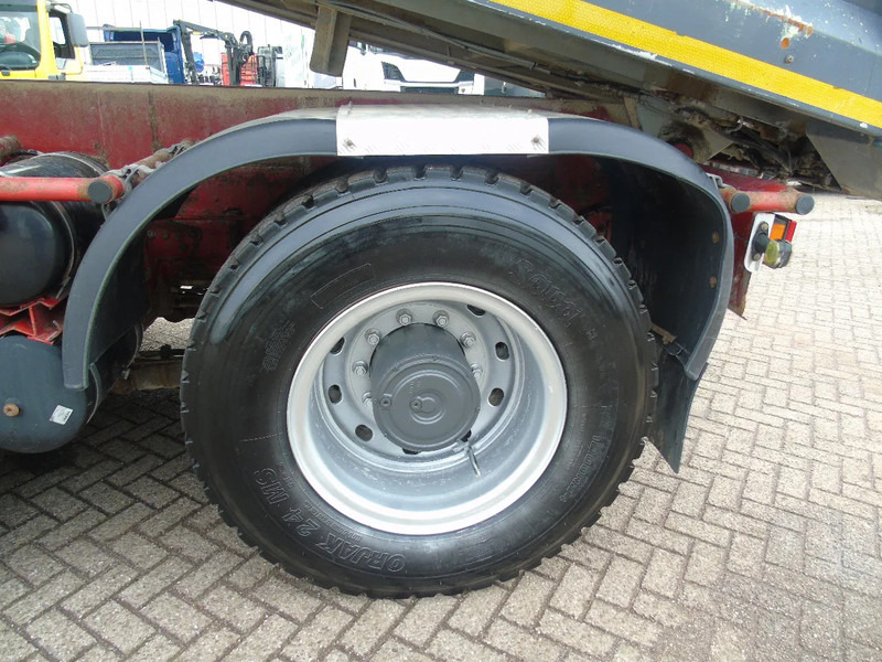 Camion benne Ginaf X 4446 TS + 8x8 + euro 5