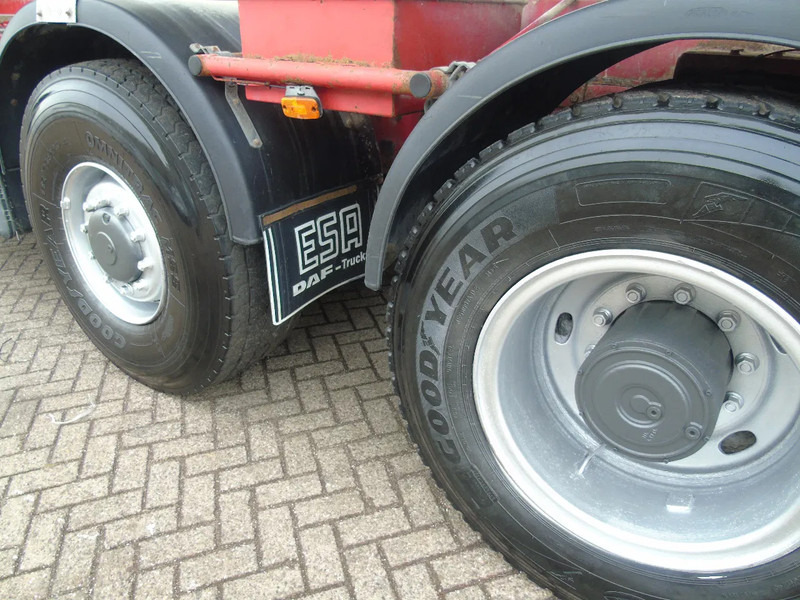 Camion benne Ginaf X 4446 TS + 8x8 + euro 5