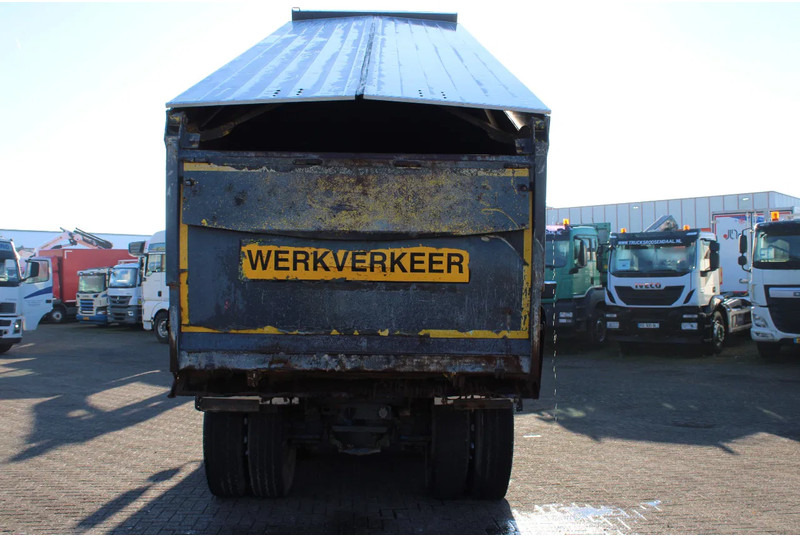 Camion benne Ginaf X 4446 TS + EURO 5 + TIPPER + 8X8