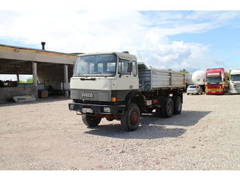 Camion benne IVECO Magirus 260 - 25, 6x6