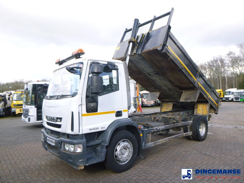 Camion benne Iveco Eurocargo 180E25 4x2 RHD tipper