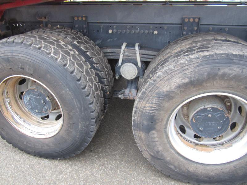 Camion benne Iveco Stralis 420