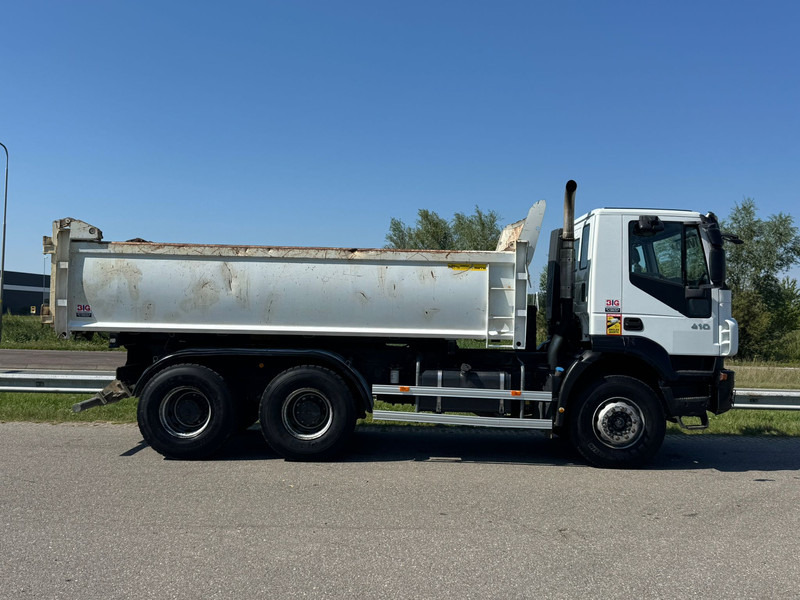 Camion benne Iveco Trakker 410 6x4 Kipper