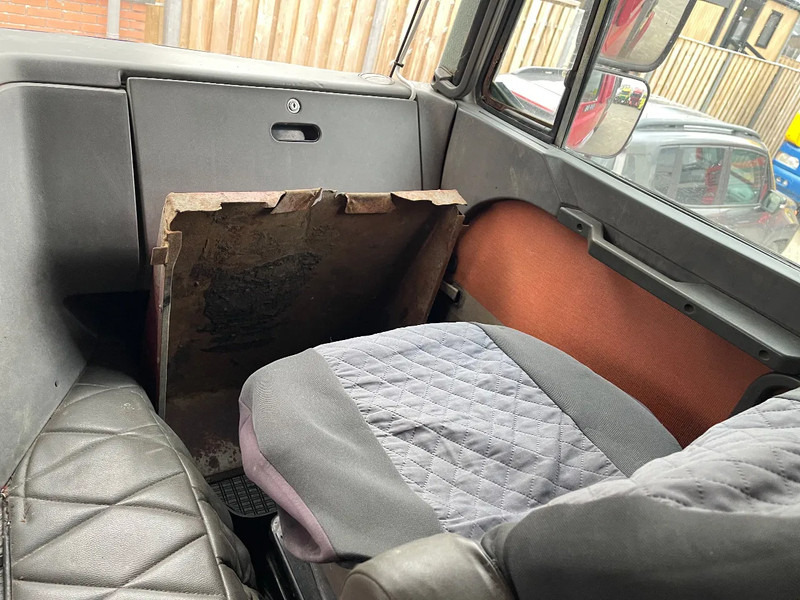 Camion benne Iveco Turbostar 190.36 TIPPER