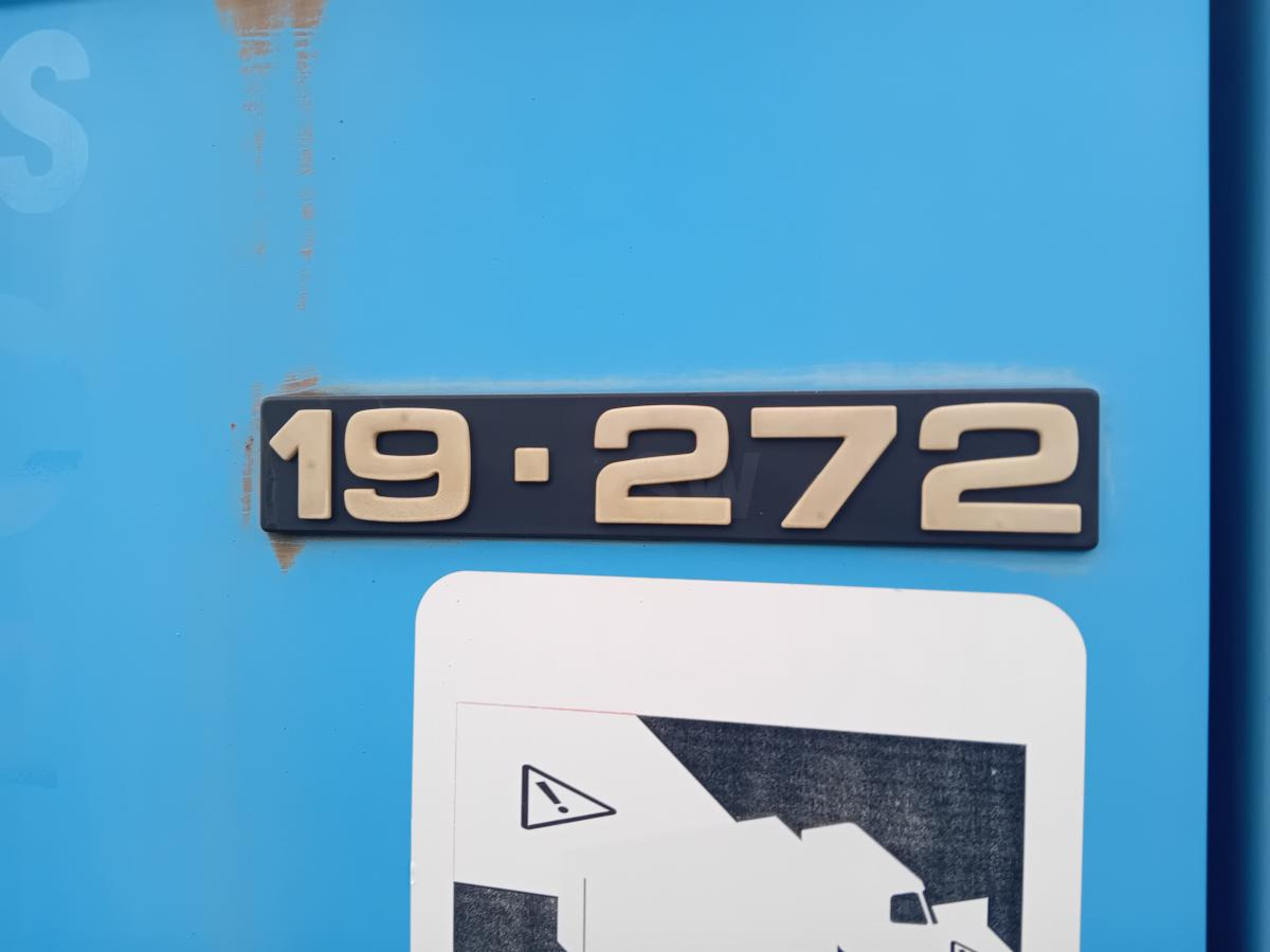 Camion benne MAN 19.272