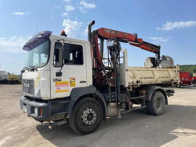 Camion benne MAN 19.293