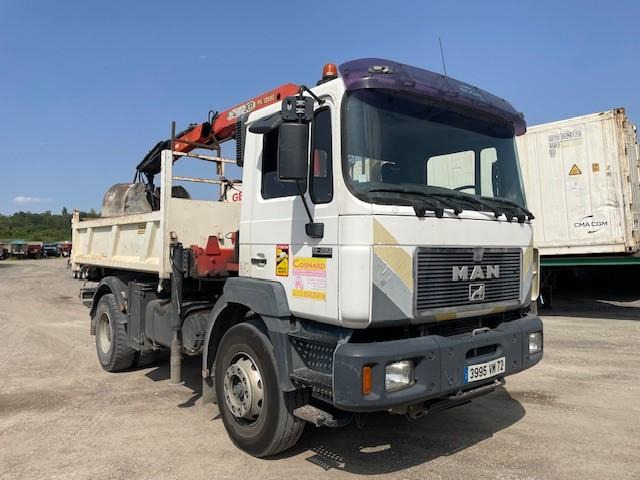 Camion benne MAN 19.293