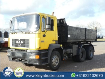 Camion benne MAN 26.293 6x4 steel 6 cylinder