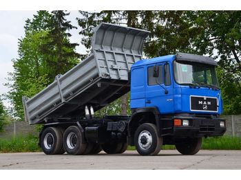 Camion benne MAN 26.362 6x6 model 1990 - tipper